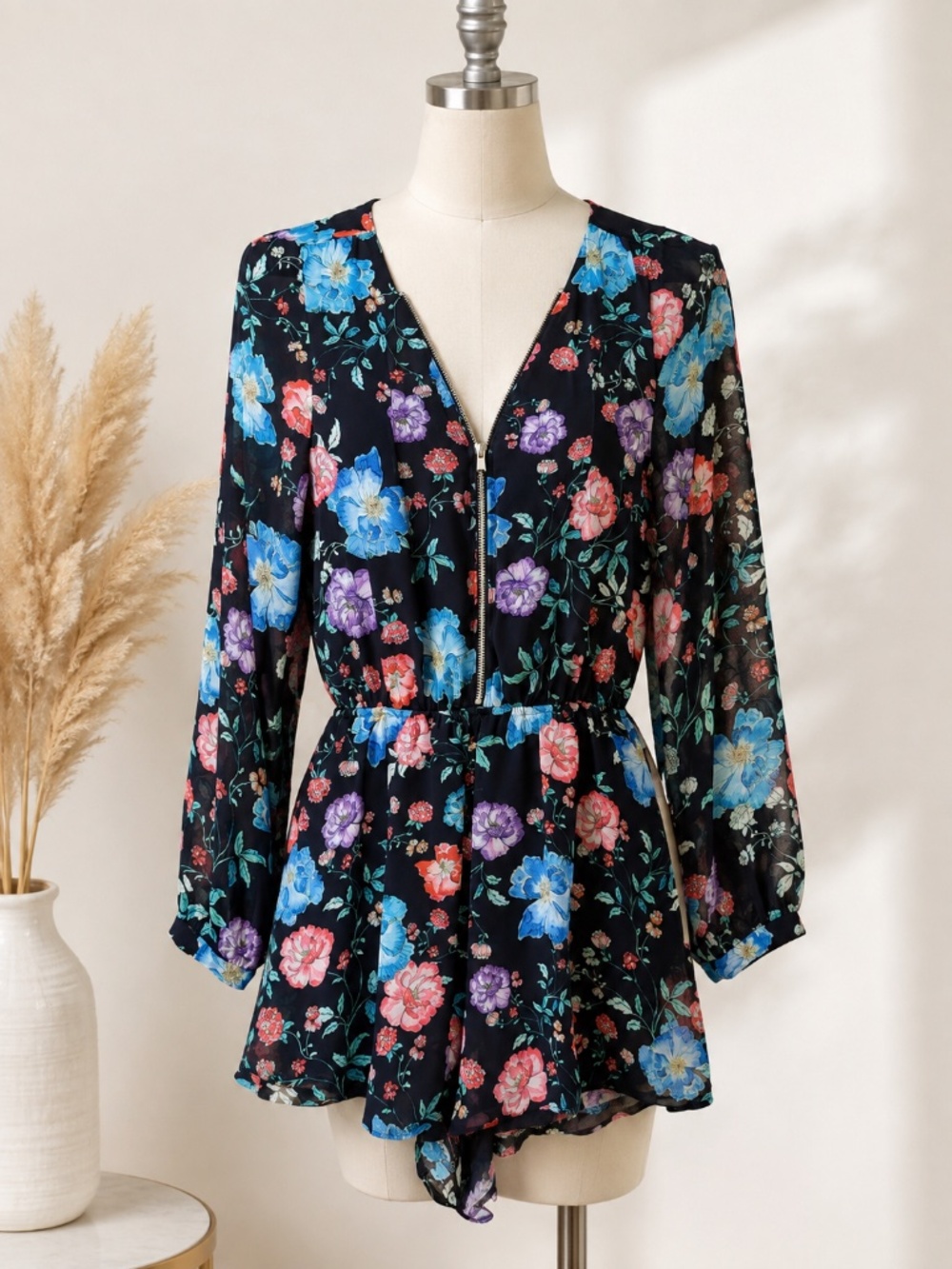 Express Women's Black Blue Floral Chiffon Long Sleeve Romper Size XS
